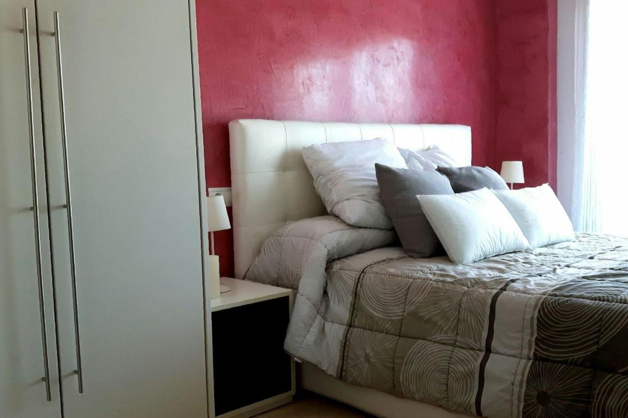Apartamento En Blanes Con Piscina Y Parking Apartment Exterior photo