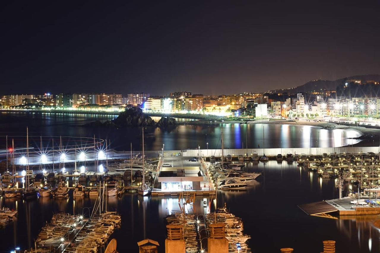 Apartamento En Blanes Con Piscina Y Parking Apartment Exterior photo